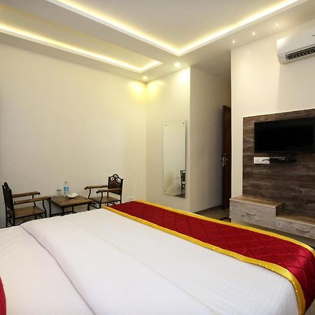 Oyo 9159 Hotel Royal Woodslark Zirakpur Extérieur photo