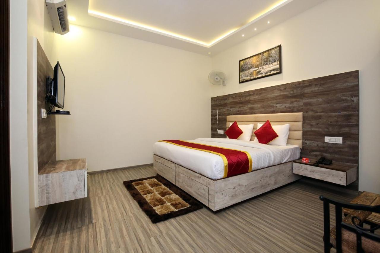 Oyo 9159 Hotel Royal Woodslark Zirakpur Extérieur photo