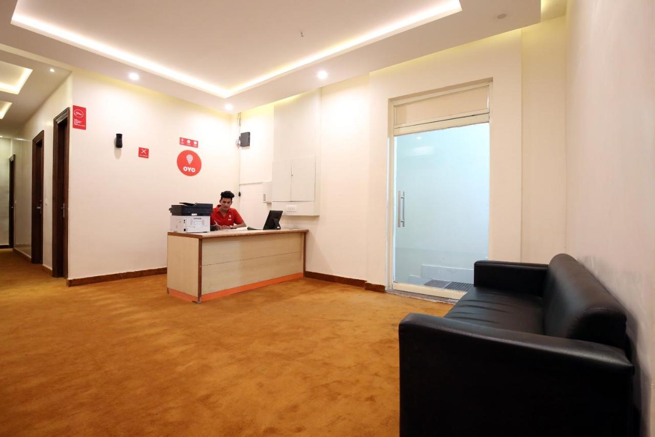 Oyo 9159 Hotel Royal Woodslark Zirakpur Extérieur photo