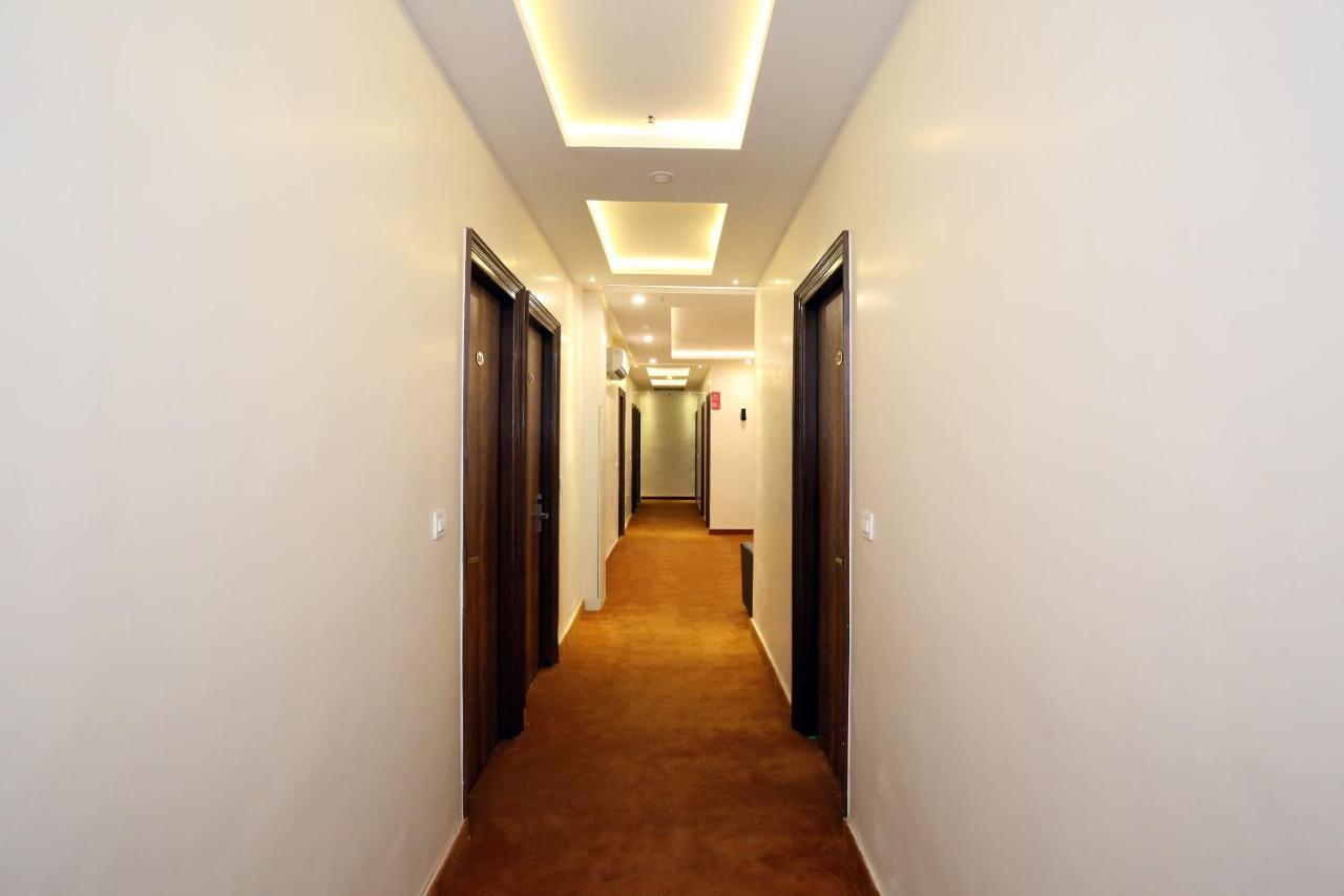 Oyo 9159 Hotel Royal Woodslark Zirakpur Extérieur photo