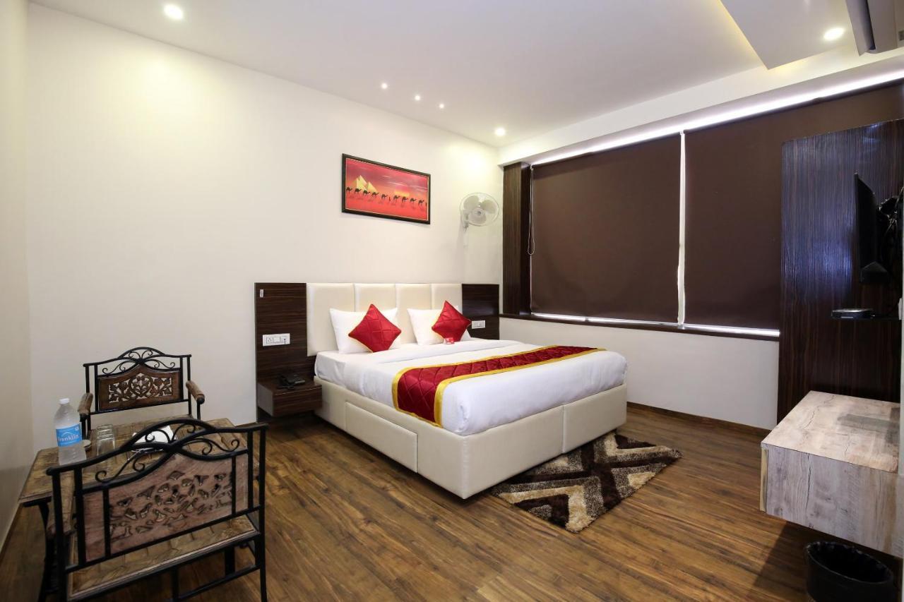 Oyo 9159 Hotel Royal Woodslark Zirakpur Extérieur photo